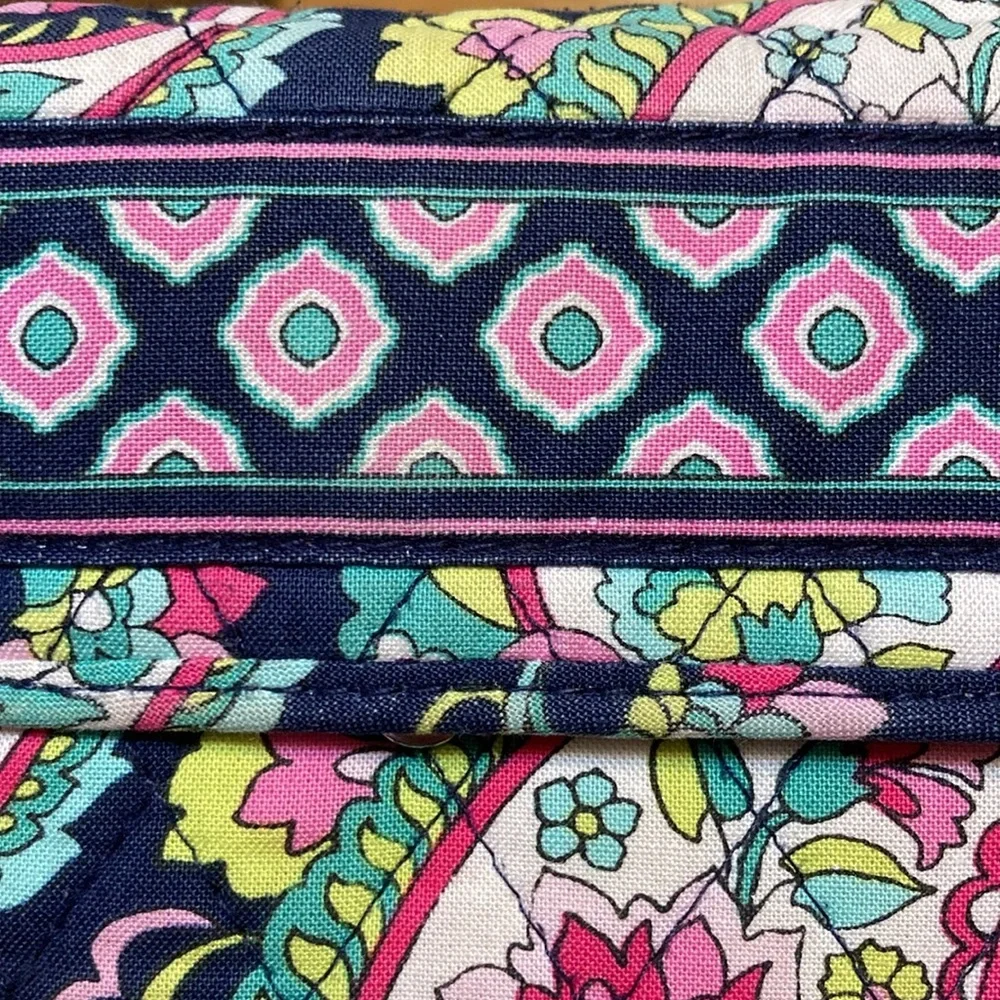 GUC Vera Bradley blue,pink flower wallet w/ID/CC holder w/sm pink shopping bag